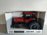 Case Magnum 7250 MFD tractor- 1/16 scale