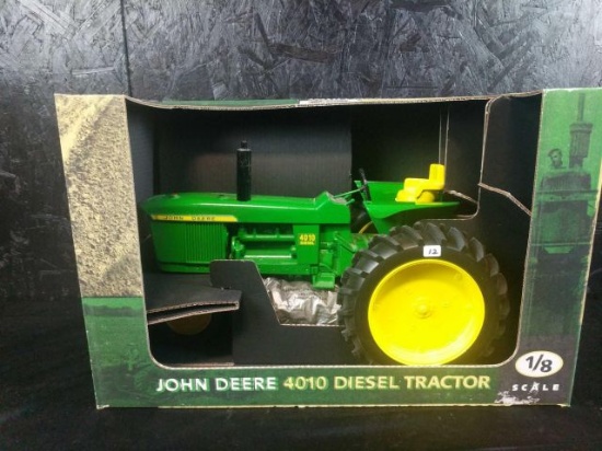 John Deere 4010 diesel tractor 1/8 scale signed by Joseph Ertl