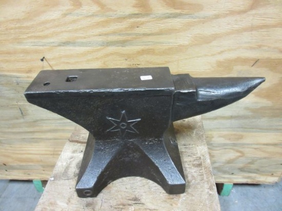 60 LB. FISHER STAR ANVIL GOOD COND. GREAT COLLECTOR PIECE DISPLAYS VERY WEL