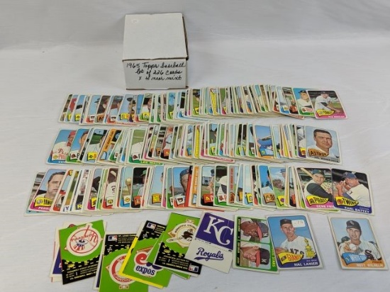 1965 Topps baseball lot of 226 cards
