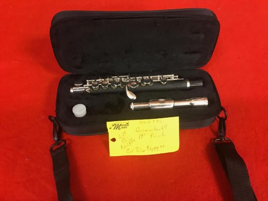 Gemeinhardt IP Piccolo with case, appears unused