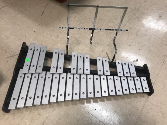 Pearl Xylophone with music stand attachment