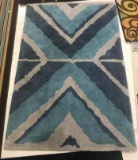 Blue and white area rug, approx 4 x 6 foot