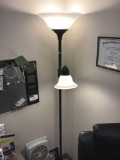 Working floor lamp