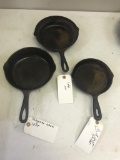 Wagner #5, Lodge USA, and No 3 Cast iron skillet lot