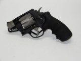 Smith & Wesson 327, 357 mag