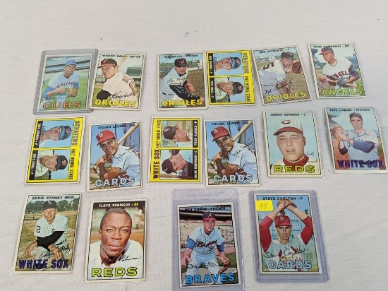 1967 Topps baseball lot of 16 w/ Carlton, Fergie, Niekro