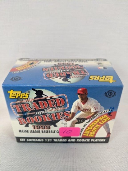 Topps 1999 traded and Rookies factory sealed set
