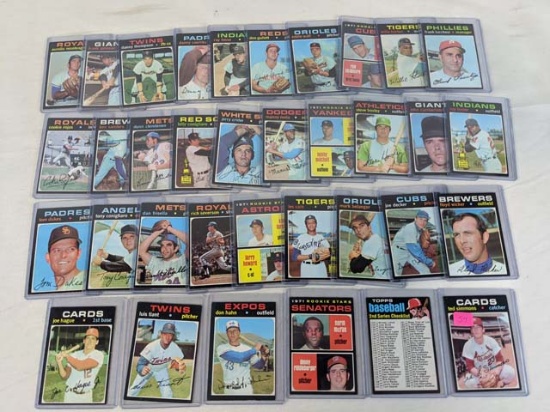 1971 Topps baseball lot of 35 w/ Simmons & clean checklist