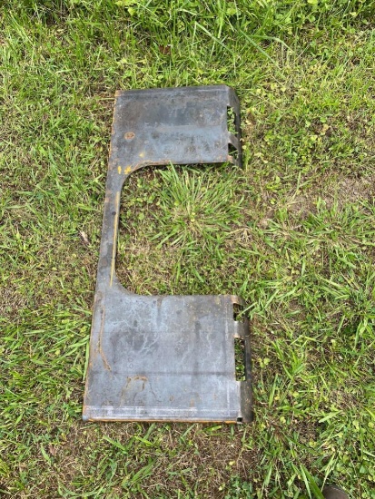 Blank skid steer mounting plate