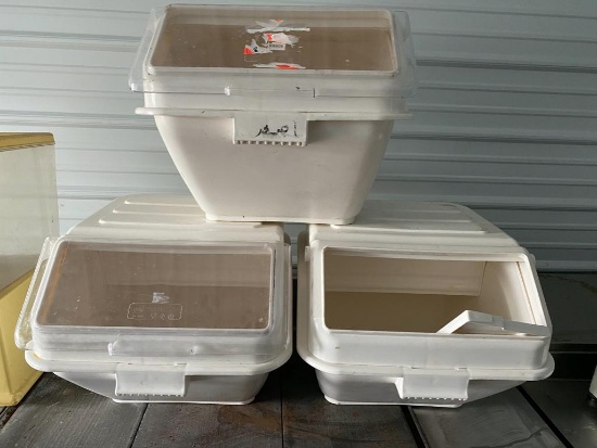 3- 10 gallon stackable ingredient bins