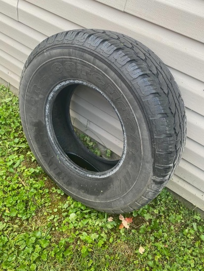 LT265/75R16 tire with decent tread
