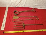 Various lot of iron tools, some are blacksmith made