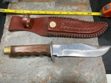 Wood Handle Sheath knife