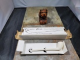 Tavern Pipe in box Eighteenth century model and Pipe holder stand Dog Comoys of London Made in Italy