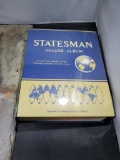 Statesman Deluxe Stamp Album with assorted stamps, see pics