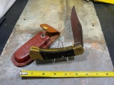 BUCK 110 USA folding lockback pocket knife, with leather case, NON matching set