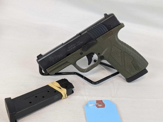 Bersa model BP9cc - 9 mm -LNIB  extra magazine