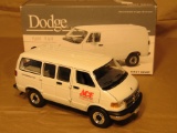 FIRST GEAR DODGE VAN - ACE HARDWARE - NIB 1/34