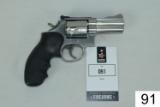 Smith & Wesson    Mod 696    Cal .44 Spl    3