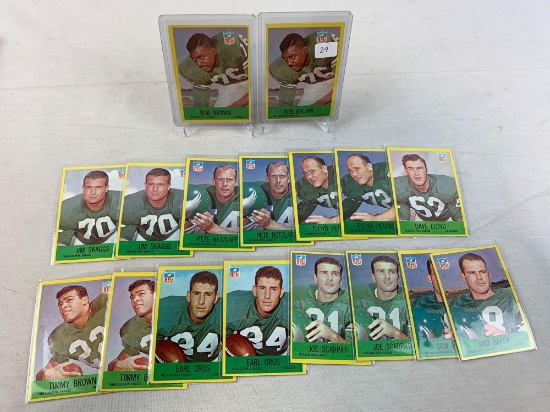 Seventeen 1967 Philadelphia Brand Philadelphia Eagles Football Cards - Lloyd, (2) Peters, (2) Retzla