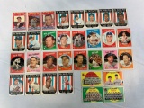 1959 Topps baseball lot of 32 w/ 2 team cards, no duplicates