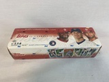 2010 TOPPS COMPLETE HOBBY SET BASEBALL FACTORY SEALED 661 CARDS+5 RED parallels