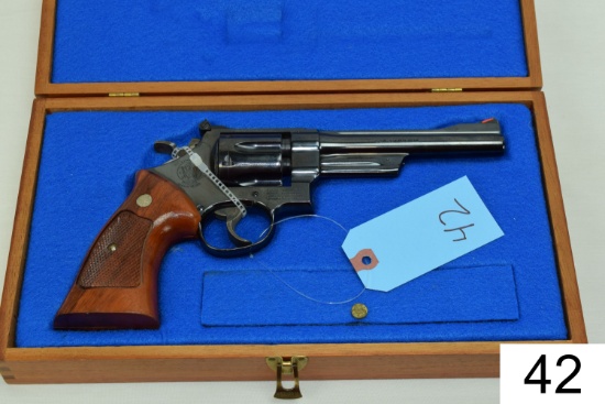 Smith & Wesson    Mod 27-2    Cal .357 Mag    6"    SN: N445519    Condition: 95% W/Wooden Box