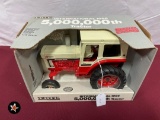 Case International 1066 - 5,000,000th Tractor -1/16 Scale