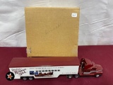 Countrys Reminisce Hitch truck & trailer