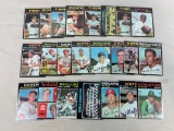 Lot of 24 1971 Topps Baseball Stars Semi's and Commons