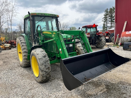 1993 John Deere 6400, Showing 11,000 hours, 4x4, 2 SVCs, C/H/AC, JD 563 loader w/QA (4x4 needs beari