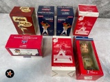 (7) Cleveland Indians, bobbleheads and figurines