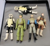 4- 1983 Star Wars action figures and 1- 1982 Star Wars Action figure