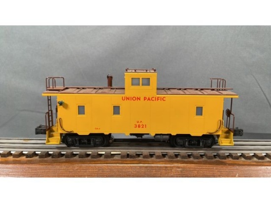 RIGHT OF WAY O GAUGE UNION PACIFIC CABOOSE