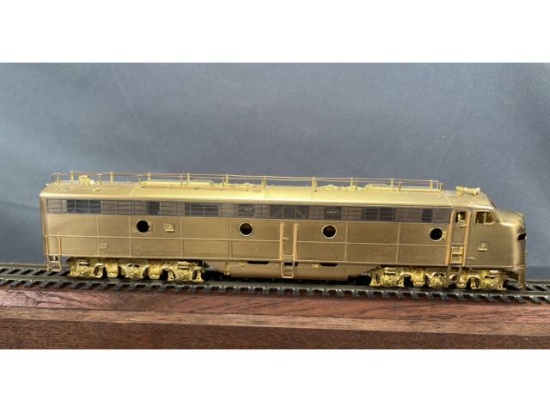 ORIENTAL LIMITED EMD E8A 2250HP P.R.R BRASS ENGINE