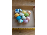 LOT OF 10 GLASS EGGS AND FLO-BLUE TRINKET BOX