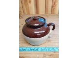 STONEWARE BEAN POT WITH LID