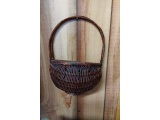 WALL HANGING BASKET