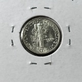 1942 US Mercury Dime, 90% Silver, good details in this coin