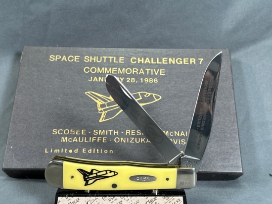 1985 CASE XX SPACE SHUTTLE CHALLENGER 7 COMMEMORATIVE TRAPPER