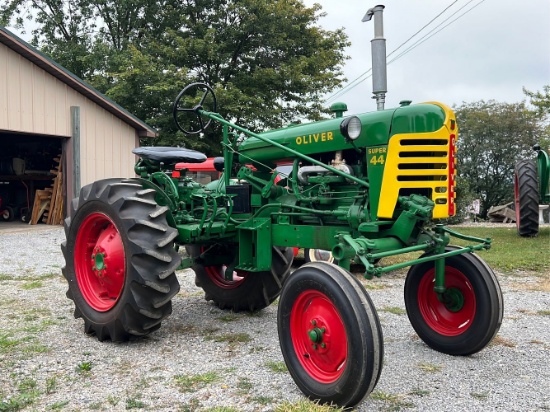 1957 or 1958 Oliver Super 44 with cultivator / runs