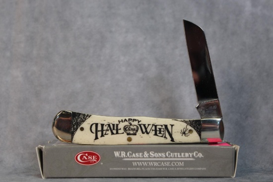 2014 Case XX Single Blade Trapper with Halloween Engraved Handle