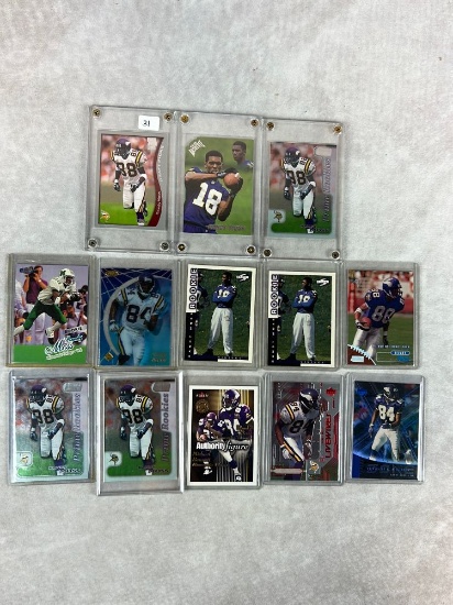 (15) Randy Moss Football Cards - Including (12) Rookies