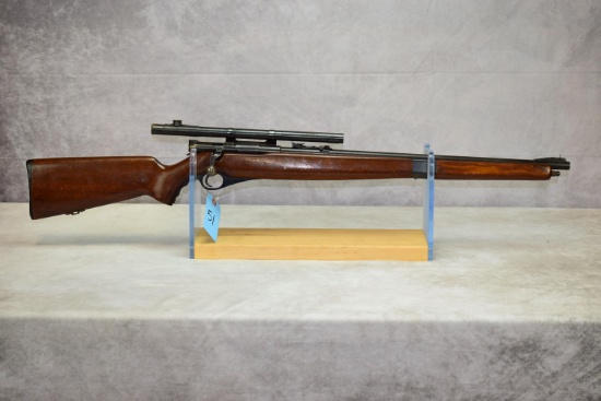 Mossberg  Mod 46M  Cal .22 LR  Mossberg M4C Scope