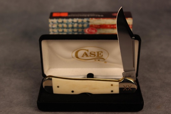 2020 Case XX Natural Giraffe Bone Copperlock