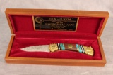 Buck Custom David Yellowhorse 'Hastin Naat 'Aani' Folding Hunter in Display Box