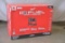 Milwaulkee 0910-20 cordless wet-dry vac, bare tool