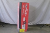 Milwaulkee 2727-21HD 18v 16in cordless chainsaw with battery and charger