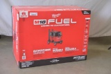 Milwaulkee 0910-20 cordless wet-dry vac, bare tool